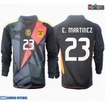 Camisa de Futebol Argentina Emiliano Martinez #23 Goleiro Equipamento Principal Copa America 2024 Manga Comprida